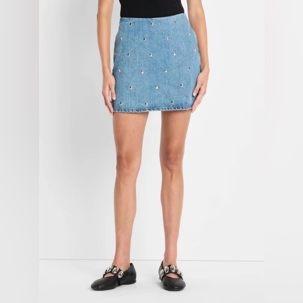 NWT Future collective denim mini Skirt
Silver studs accent & Fully lined Size 12